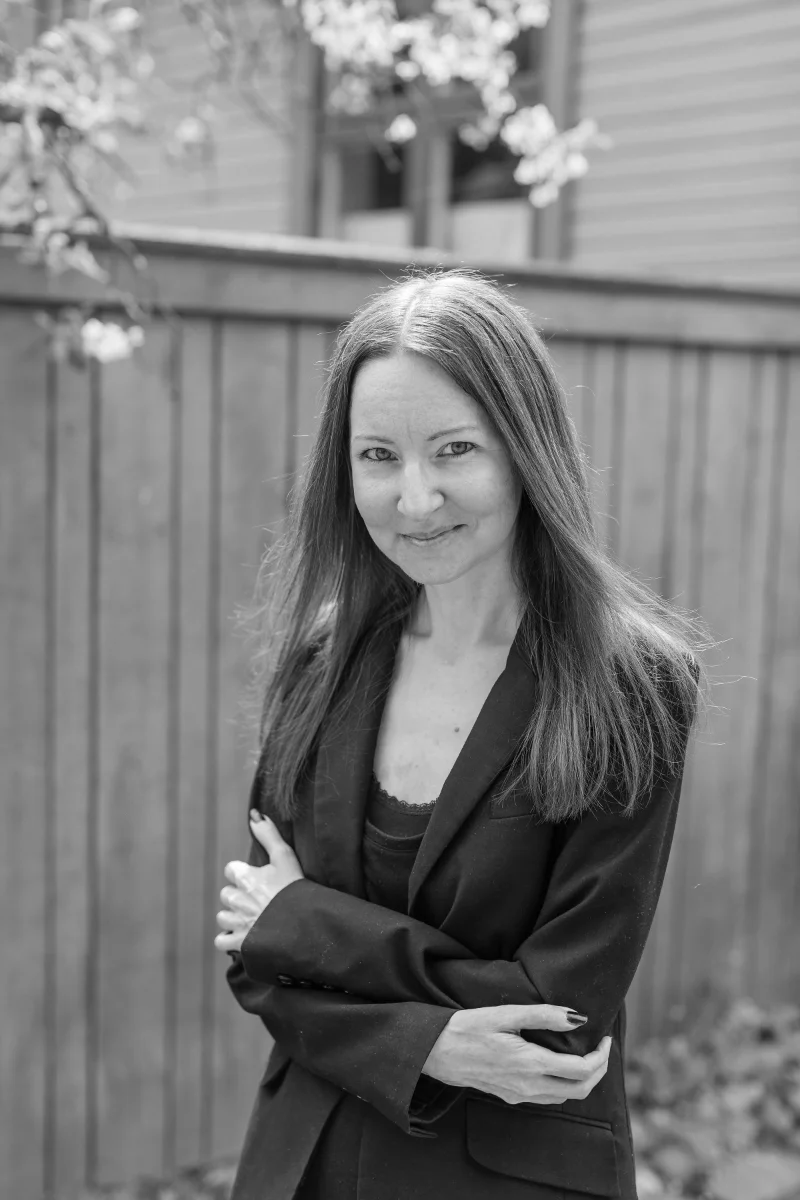 Författare Nina Wahlund  Sol förlag