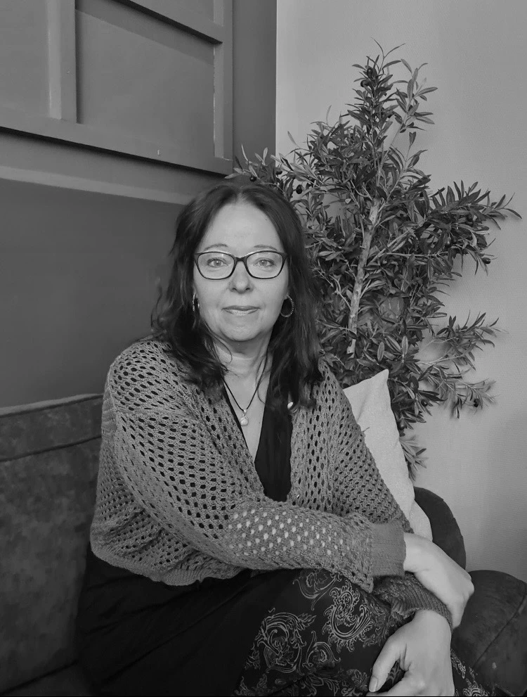 Författare Sanna Juhlin Sol förlag